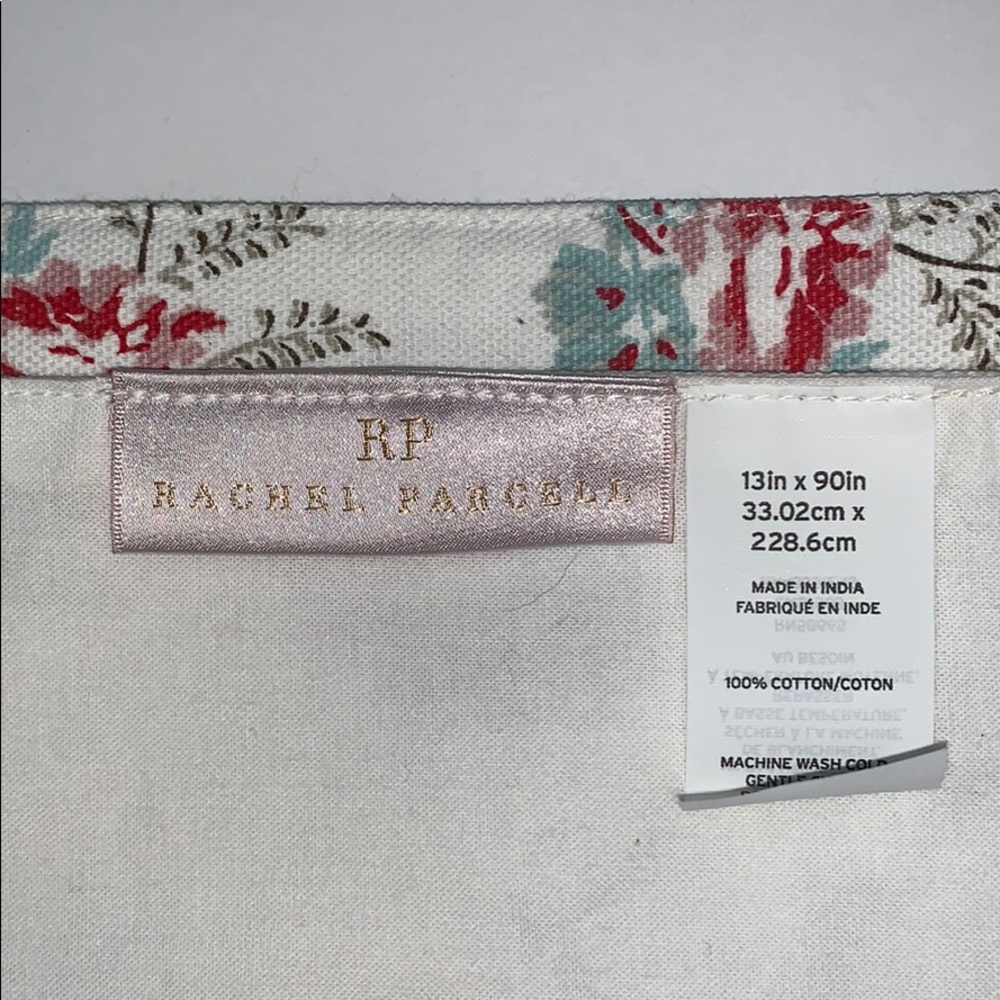 New Rachel Parcell table runner - Picture 5 of 6